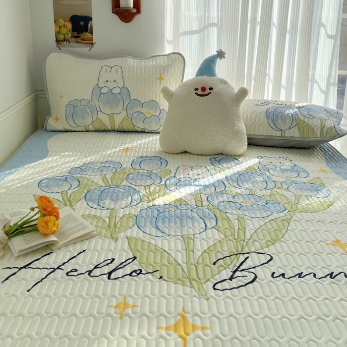 91家纺网 家纺一手货源 找家纺 慕尚  2025新款凉感丝大版乳胶凉席 蓝斯兔