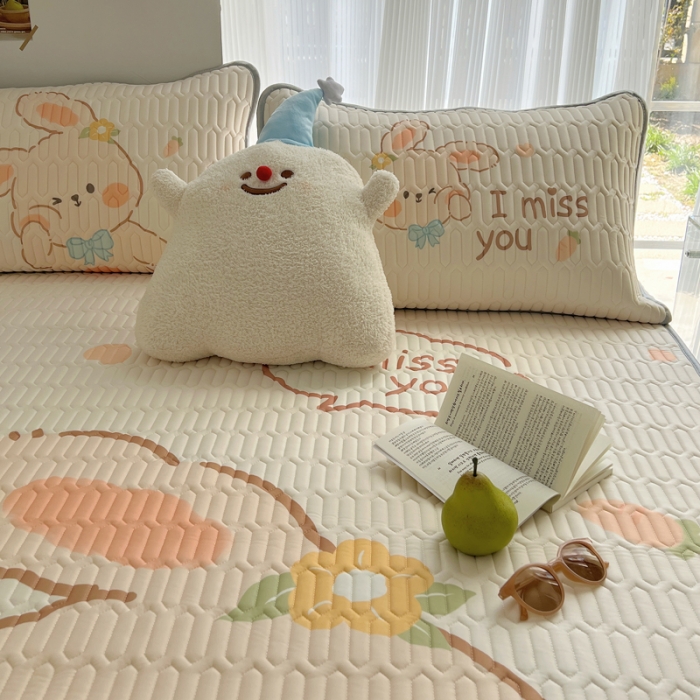 91家纺网 家纺一手货源 找家纺 慕尚  2025新款凉感丝大版乳胶凉席 萌兔