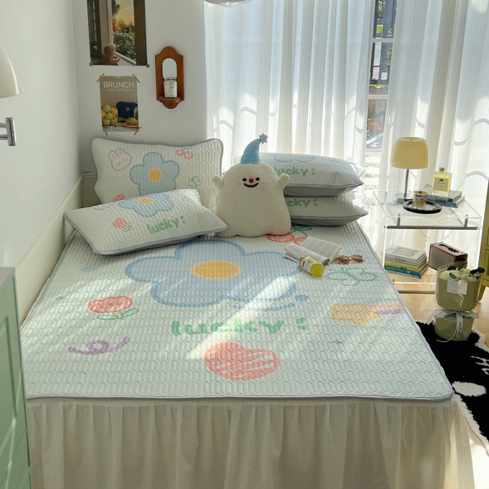 91家纺网 家纺一手货源 找家纺 慕尚  2025新款凉感丝大版乳胶凉席 幸运心