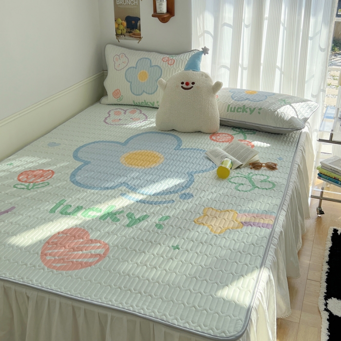 91家纺网 家纺一手货源 找家纺 慕尚  2025新款凉感丝大版乳胶凉席 幸运心