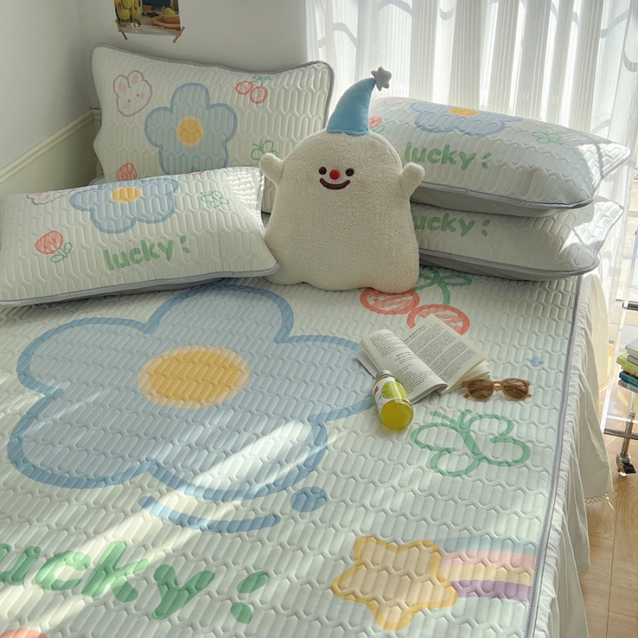 91家纺网 家纺一手货源 找家纺 慕尚  2025新款凉感丝大版乳胶凉席 幸运心