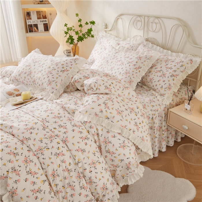 91家纺网 家纺一手货源 找家纺 十个点2024新款初遇系列 全棉床裙小清新四件套 好事花生