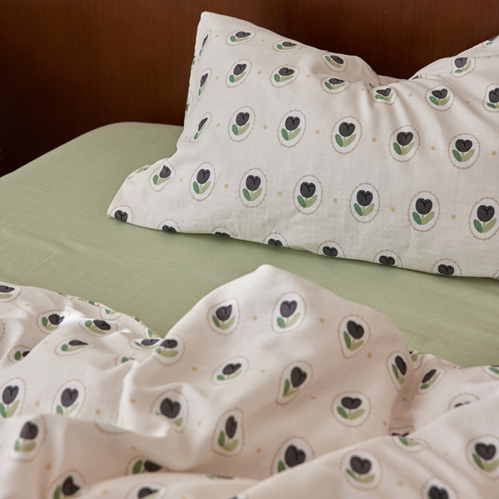 91家纺网 家纺一手货源 找家纺 荣轩家居 2023新款A类全棉双层纱印花四件套夕菲