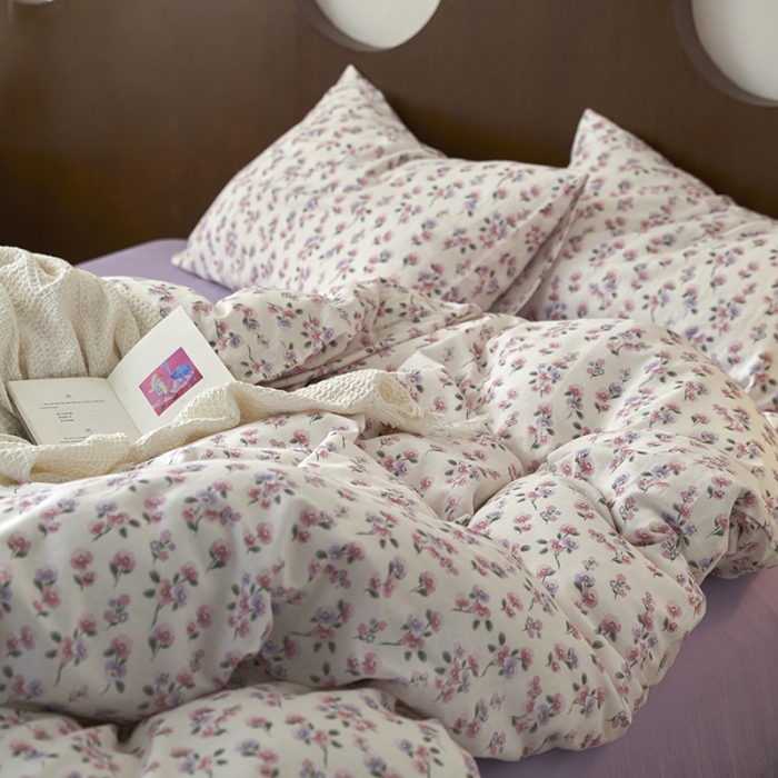 91家纺网 家纺一手货源 找家纺 荣轩家居 2023新款A类全棉双层纱印花四件套莹朵