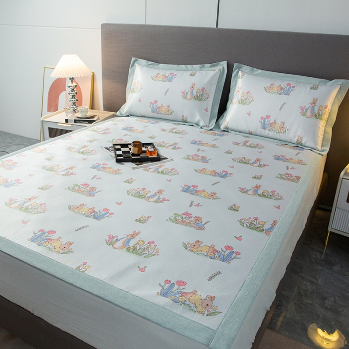 91家纺网 家纺一手货源 找家纺 简宜家居 2023新款冰丝复合席子 花园兔