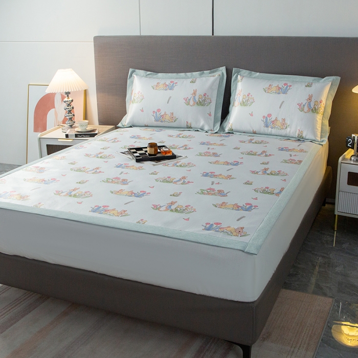 91家纺网 家纺一手货源 找家纺 简宜家居 2023新款冰丝复合席子 花园兔