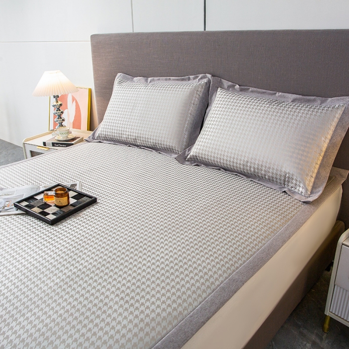 91家纺网 家纺一手货源 找家纺 简宜家居 2023新款冰丝复合席子 千鸟格-灰