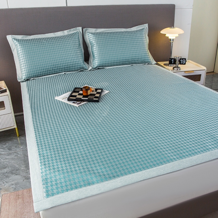 91家纺网 家纺一手货源 找家纺 简宜家居 2023新款冰丝复合席子 千鸟格-绿