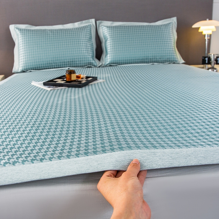 91家纺网 家纺一手货源 找家纺 简宜家居 2023新款冰丝复合席子 千鸟格-绿