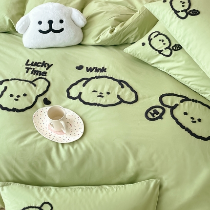 91家纺网 家纺一手货源 找家纺 （总）澳梵家居 2023新款【是修狗呀】系列 全棉大版毛巾绣四件套