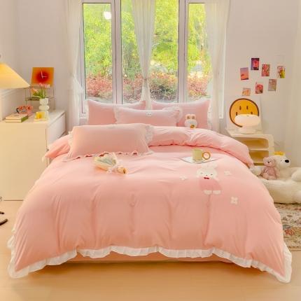 91家纺网 家纺一手货源 找家纺 麦朵家居2023新款毛巾绣花边款四件套幸福兔系列 幸福兔-粉