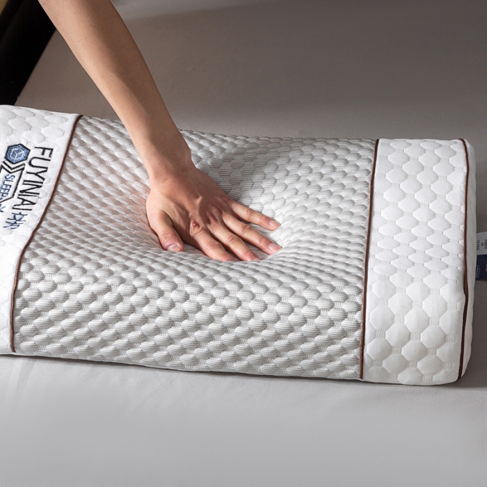 91家纺网 家纺一手货源 找家纺 其乐 2023新款水立方凉豆豆枕 灰豆豆（40*60*8/10）