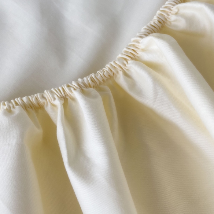91家纺网 家纺一手货源 找家纺 2025床笠全棉纯色床笠双拼简约床笠单品床笠 奶昔白