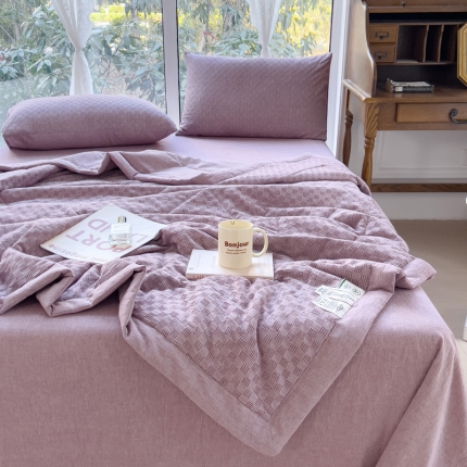 91家纺网 家纺一手货源 找家纺 佰诗特 A类40支全棉色织水洗棉提花夏被四件套 纯棉大豆纤维夏被空调被