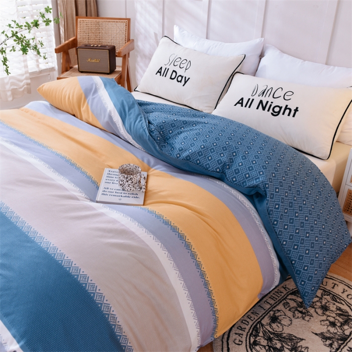 91家纺网 家纺一手货源 找家纺 多品 2023新款12868全棉印花单被套系列第二批 时光隧道