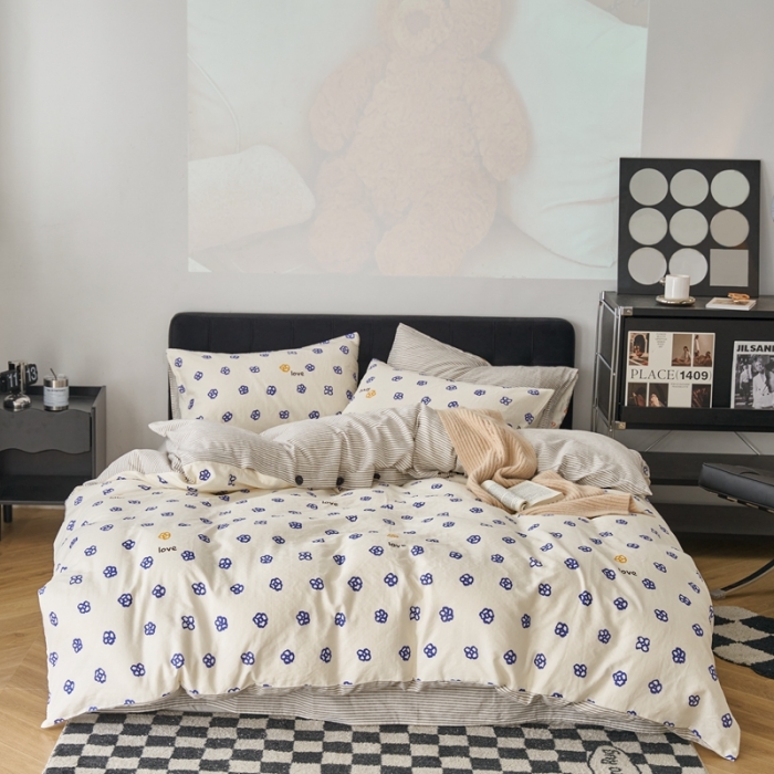 91家纺网 家纺一手货源 找家纺 时年 2023新款全棉母婴级有氧双层纱纽扣工艺款四件套-场景一 休闲时代-兰