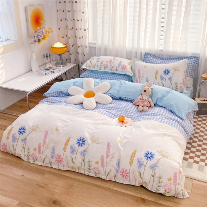 91家纺网 家纺一手货源 找家纺 多品家纺 2023新款12868全棉印花四件套系列第二批 花之恋—蓝