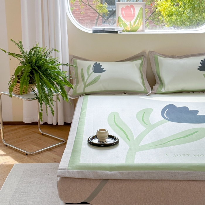 91家纺网 家纺一手货源 找家纺 时年 2023新款水洗冰丝凉席 花朵