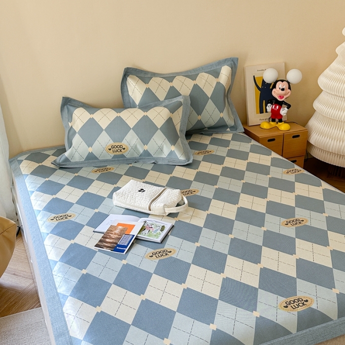 91家纺网 家纺一手货源 找家纺 时年 2023新款水洗冰丝凉席 幸运-蓝