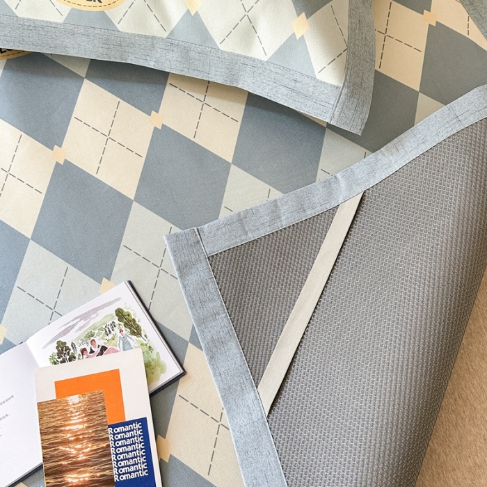 91家纺网 家纺一手货源 找家纺 时年 2023新款水洗冰丝凉席 幸运-蓝