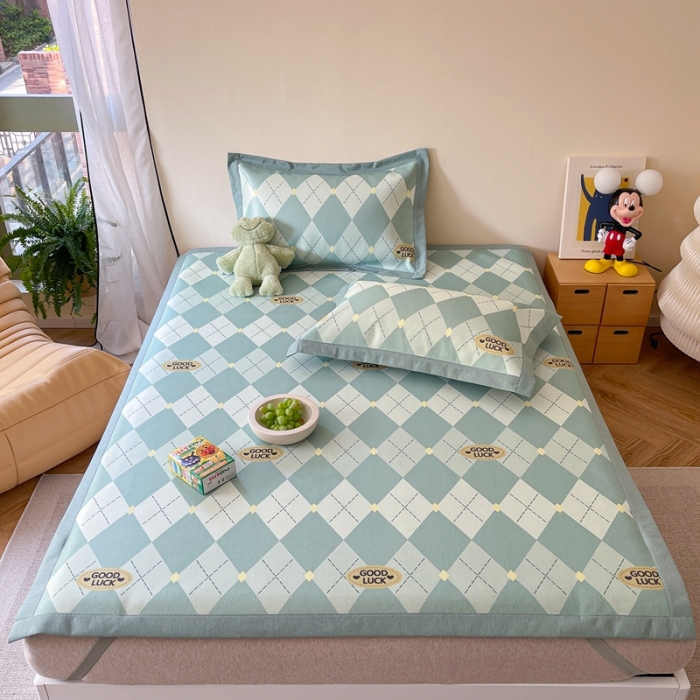 91家纺网 家纺一手货源 找家纺 时年 2023新款水洗冰丝凉席 幸运-绿