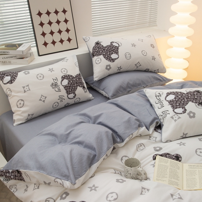 91家纺网 家纺一手货源 找家纺 黑马家居2023新款全棉印花喷气12868套件-四件套潮流