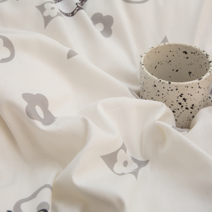 91家纺网 家纺一手货源 找家纺 黑马家居2023新款全棉印花喷气12868套件-四件套潮流