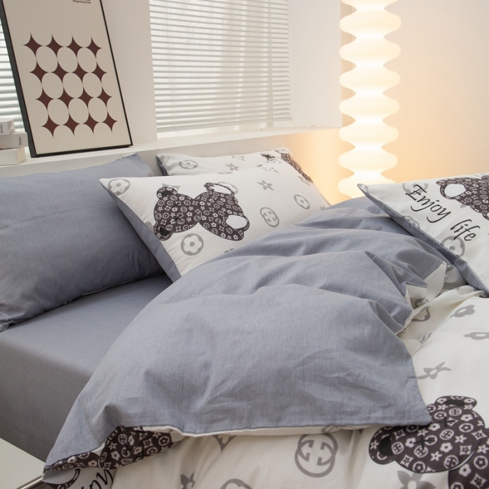 91家纺网 家纺一手货源 找家纺 黑马家居2023新款全棉印花喷气12868套件-四件套潮流