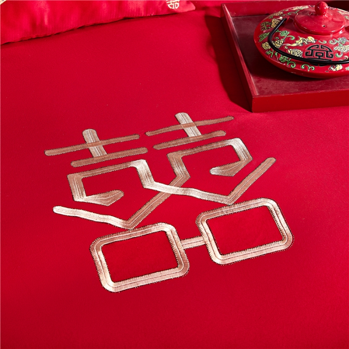 91家纺网 家纺一手货源 找家纺 2025新款亲肤棉绣花刺绣婚庆四件套 喜团圆