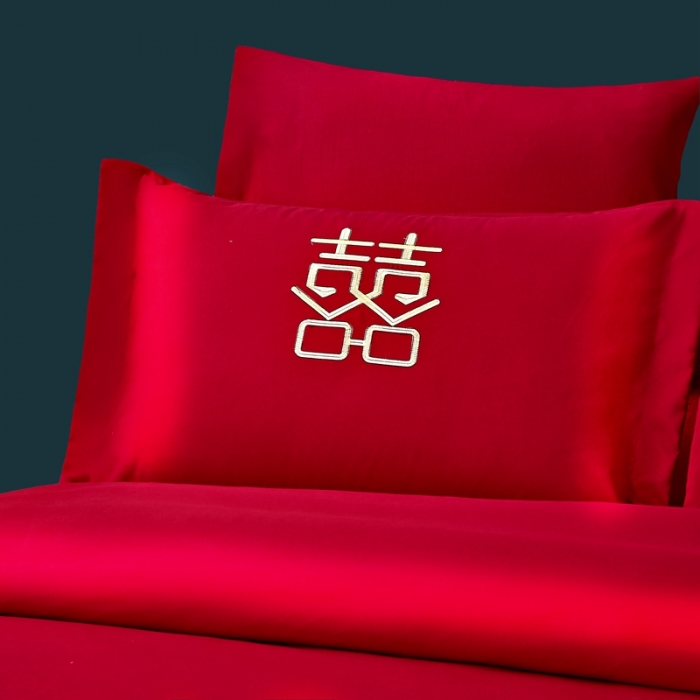 91家纺网 家纺一手货源 找家纺 2025新款亲肤棉绣花刺绣婚庆四件套 心心相印