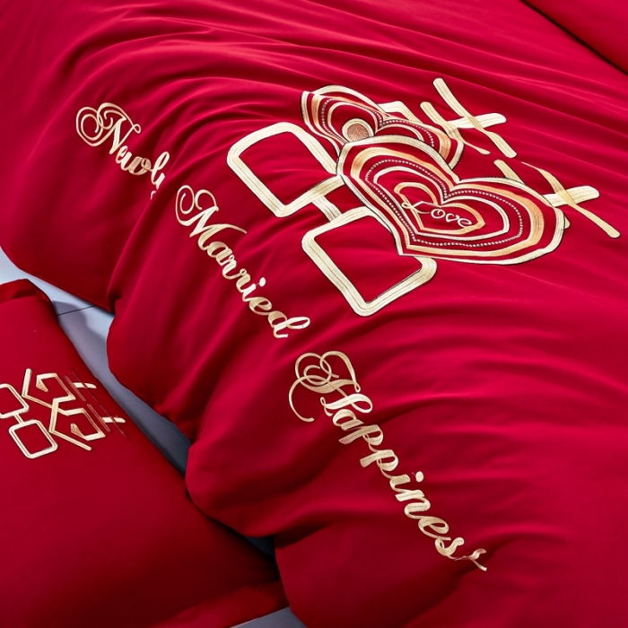 91家纺网 家纺一手货源 找家纺 2025新款亲肤棉绣花刺绣婚庆四件套 心心相印