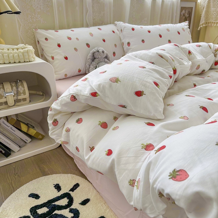 91家纺网 家纺一手货源 找家纺 海岛哥哥 2023新款水洗双层纱四件套（含同款抽绳袋） 草莓仙子