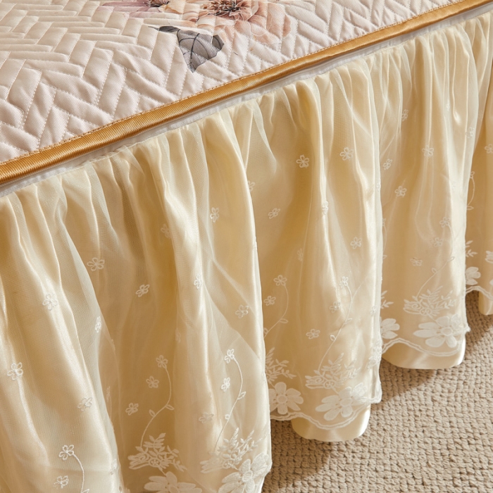 91家纺网 家纺一手货源 找家纺 恋尚  2024新款床笠式可拆卸冰丝夹棉 床裙软席三件套 花开那时