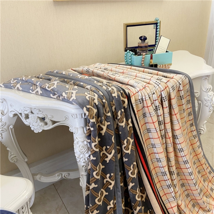 91家纺网 家纺一手货源 找家纺 卡奥2025AB版云貂绒毛毯法莱绒休闲盖毯沙发毯空调毯子贝莉