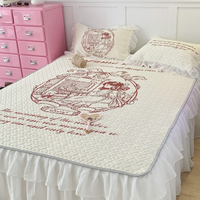 91家纺网 家纺一手货源 找家纺 昔可 2023新款第二批双层床裙乳胶三件套 可爱小清新风 复古线条女孩