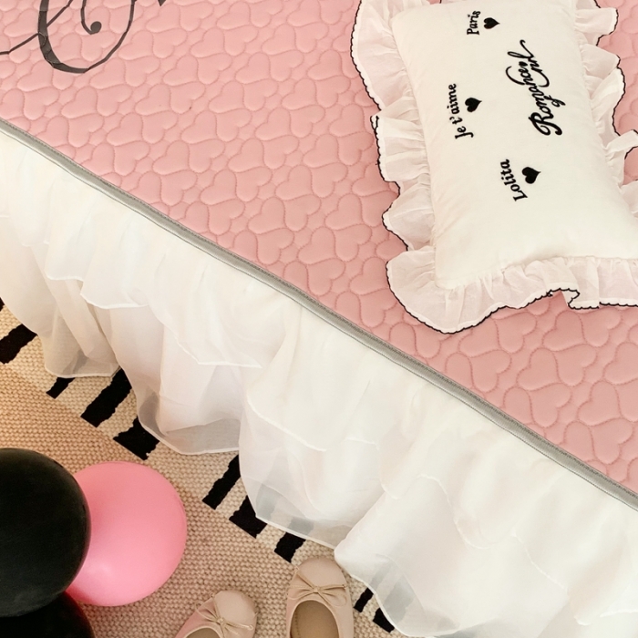 91家纺网 家纺一手货源 找家纺 昔可 2023新款第二批双层床裙乳胶三件套 芭蕾少女风 Chic 黑粉蝴蝶结