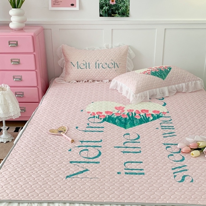 91家纺网 家纺一手货源 找家纺 昔可 2023新款第二批双层床裙乳胶三件套 可爱小清新风 心动郁金香