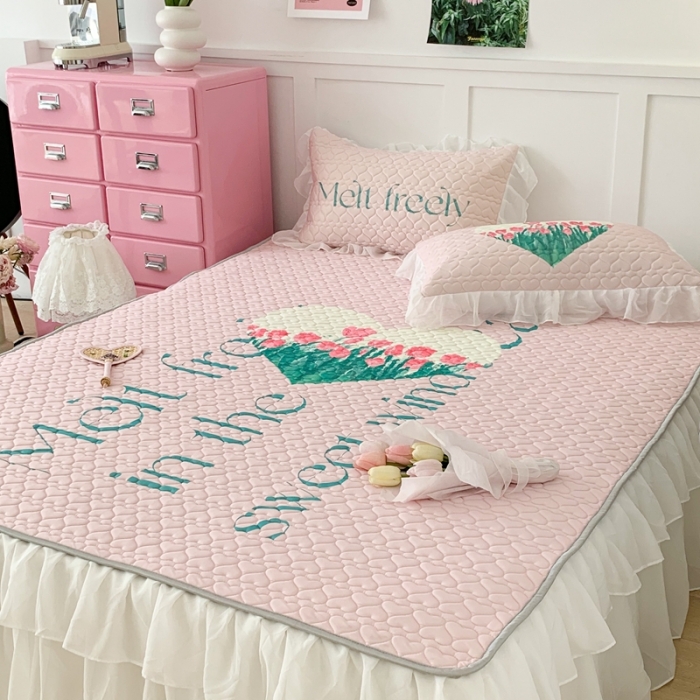 91家纺网 家纺一手货源 找家纺 昔可 2023新款第二批双层床裙乳胶三件套 可爱小清新风 心动郁金香