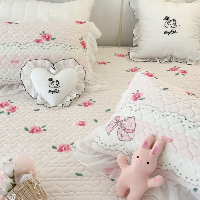 91家纺网 家纺一手货源 找家纺 昔可 2023新款第二批双层床裙乳胶三件套 芭蕾少女风 芭蕾玫瑰