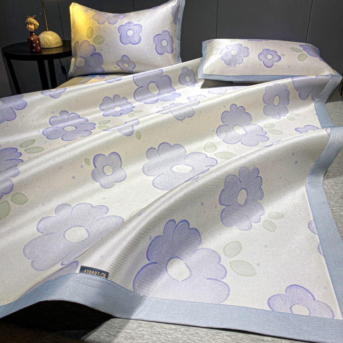 91家纺网 家纺一手货源 找家纺 安哆啦 A类数码印花冰丝藤席三件套 花儿朵朵