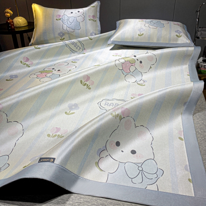 91家纺网 家纺一手货源 找家纺 安哆啦 A类数码印花冰丝藤席三件套 花中兔