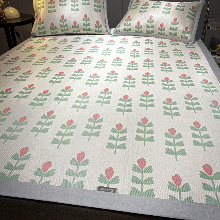 91家纺网 家纺一手货源 找家纺 安哆啦 A类数码印花冰丝藤席三件套 小绿花花