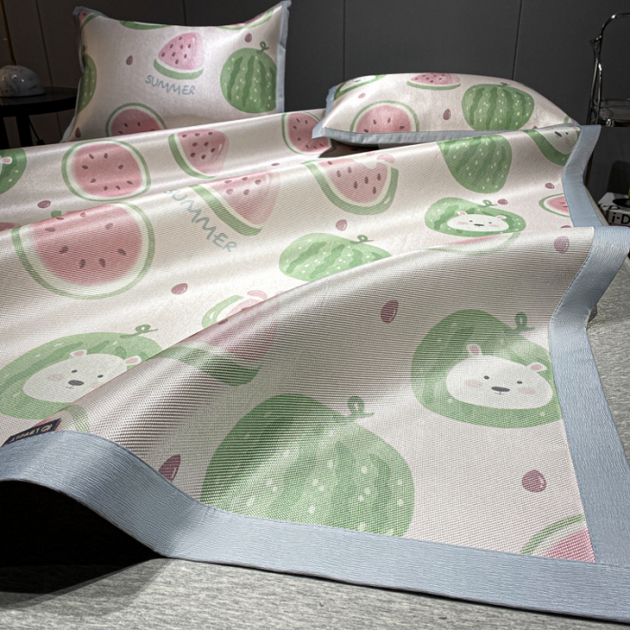 91家纺网 家纺一手货源 找家纺 安哆啦 A类数码印花冰丝藤席三件套 小西瓜