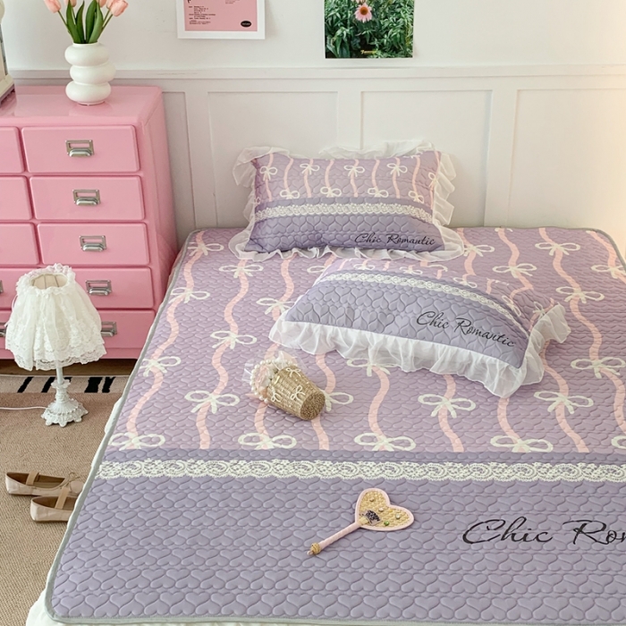 91家纺网 家纺一手货源 找家纺 昔可 2023新款第二批双层床裙乳胶三件套 芭蕾少女风 紫色芭蕾蕾丝蝴蝶结