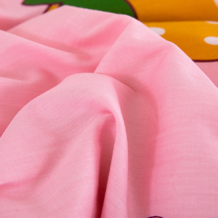 91家纺网 家纺一手货源 找家纺 雨萝家纺 2020新款纯棉印花四件套 草莓可爱