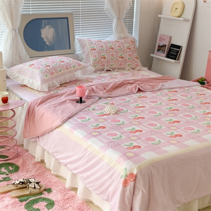 91家纺网 家纺一手货源 找家纺 昔可 大版数码印花凉感夏被 樱桃郁金香