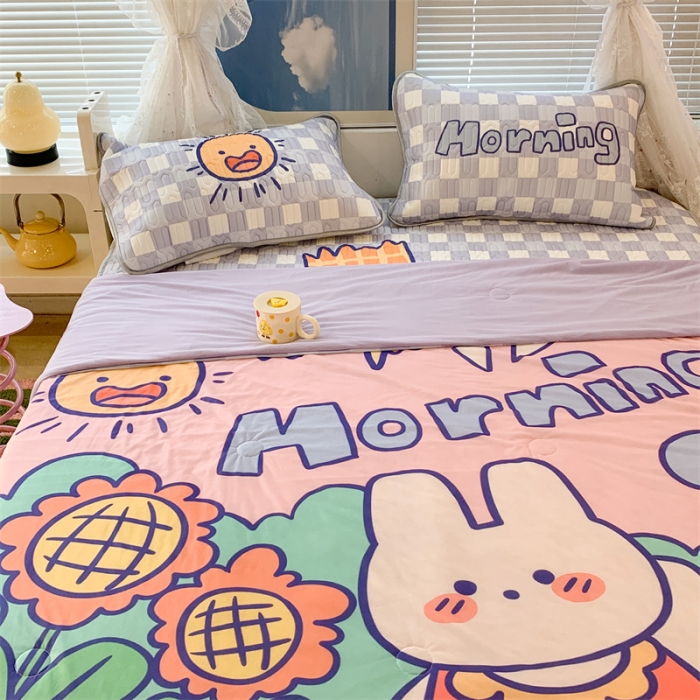 91家纺网 家纺一手货源 找家纺 昔可 大版数码印花凉感夏被 早上好