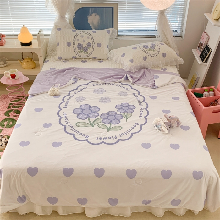 91家纺网 家纺一手货源 找家纺 昔可 大版数码印花凉感夏被 紫爱心小花朵
