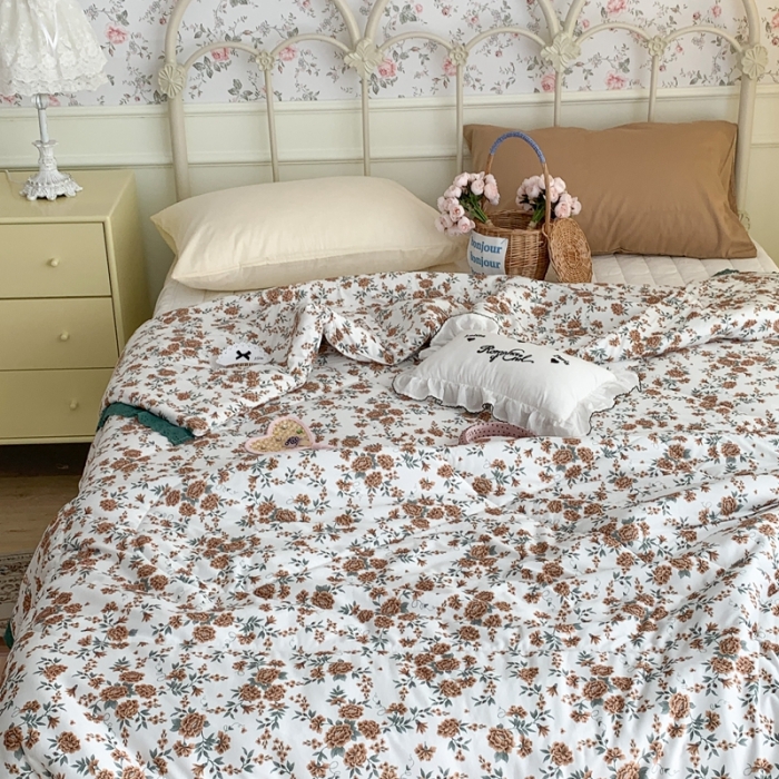 91家纺网 家纺一手货源 找家纺 昔可 复古蕾丝花边针织夏被 复古庄园