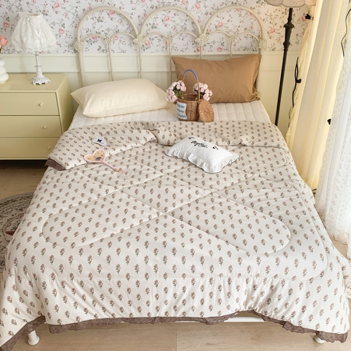 91家纺网 家纺一手货源 找家纺 昔可 复古蕾丝花边针织夏被 莉莉克丝